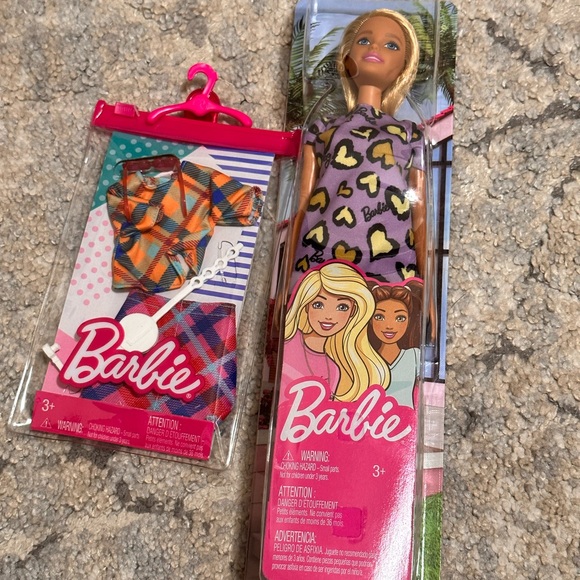Barbie doll and extra outfit bundle ✨💗 - Picture 1 of 4
